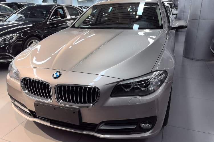 Used BMW 5 Series 2014 528Li xDrive Premium Edition

