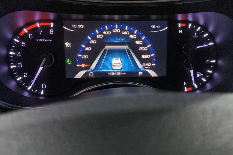 Used Haval H8 2017 2.0T Gasoline Two-Wheel Drive Smart Edition