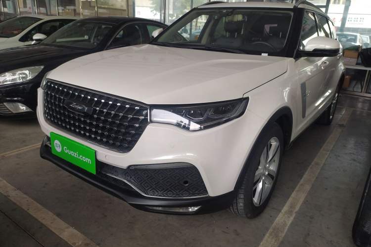 Used Zotye T700 2017 1.8T Dual-Clutch Luxury Model
