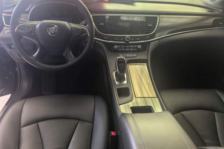 Used Buick LaCrosse 2022 652T Luxury Version