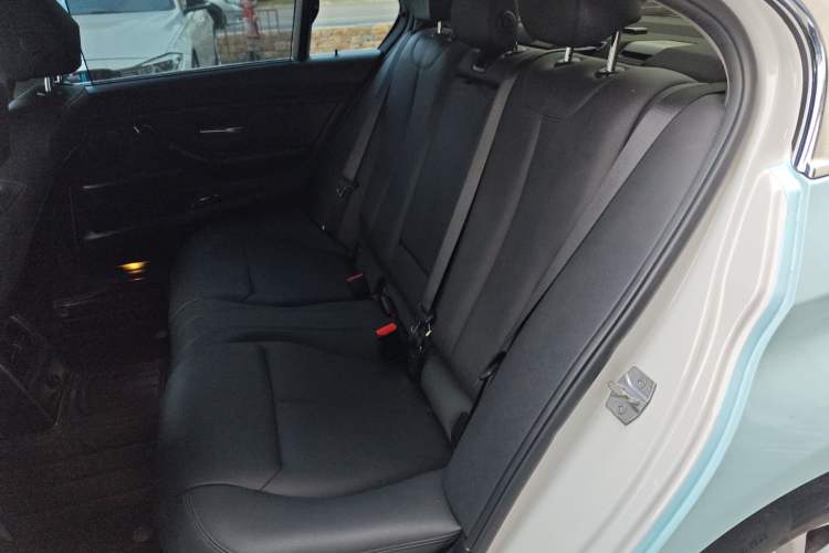 Used BMW 3 Series 2017 320Li Fashion Model
