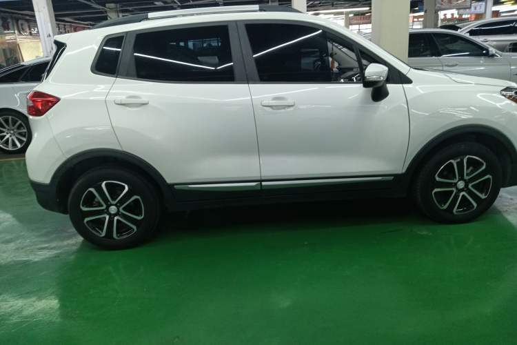 Used Changan CS15 2016 1.5L Manual Fashion Edition

