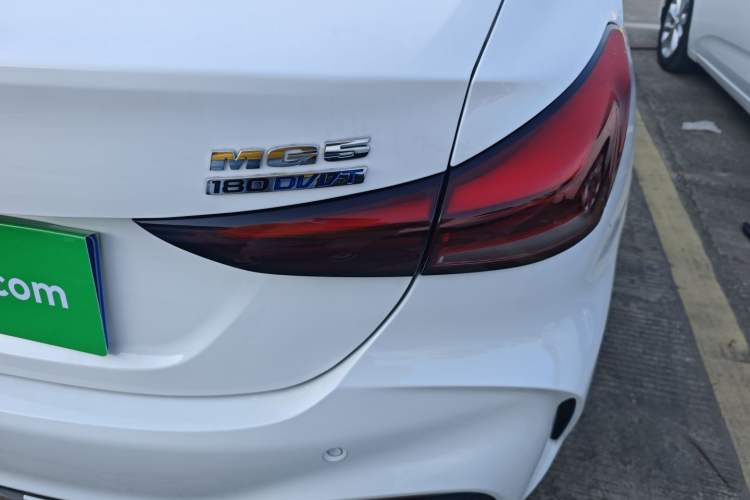 Used MG 5 2025 180 DVVT Global Luxury Edition