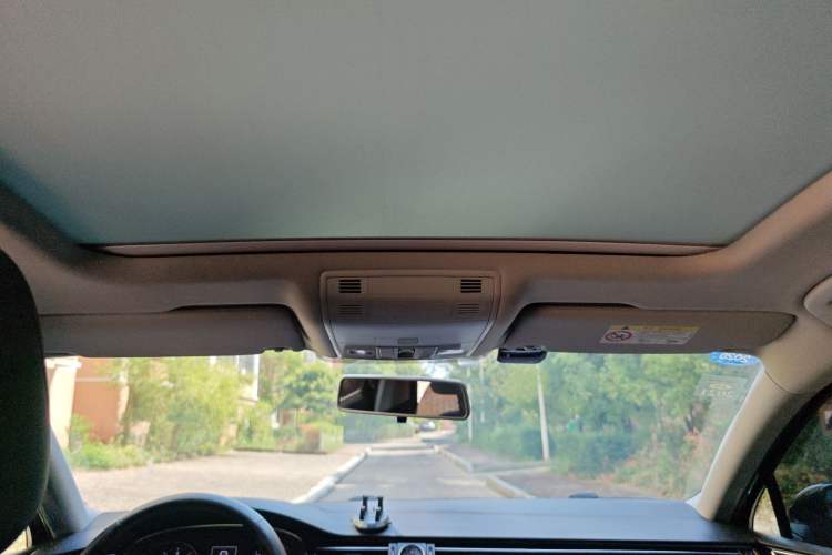 Used Volkswagen Magotan 2019 330TSI DSG Leading Edition China V Standard
