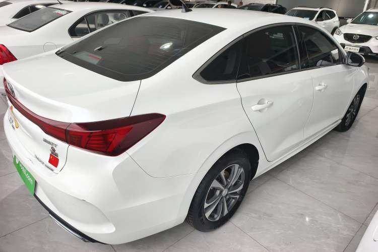 Used Changan Eado 2024 PLUS Blue Whale NE 1.4T GDI DCT High-Energy Edition
