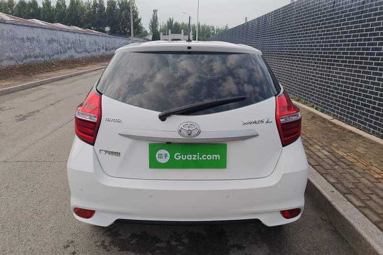 Used Toyota YARiS L 2016 Revised 1.5E CVT Charming Edition
