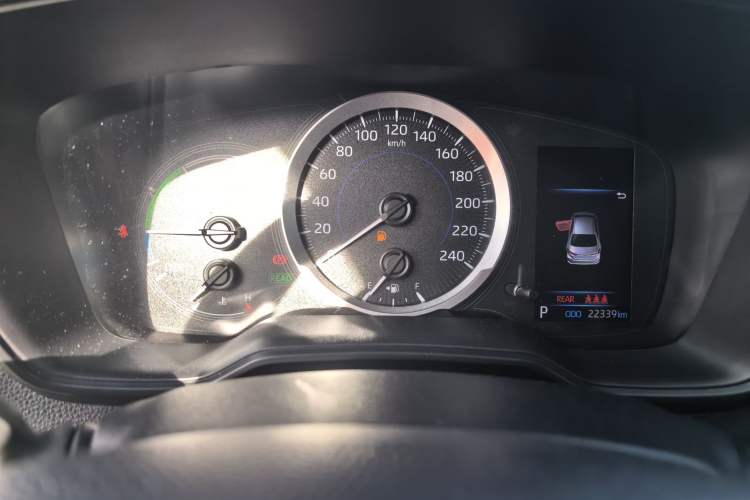 Used Toyota Corolla 2021 Dual-Motor 1.8L E-CVT Elite Edition