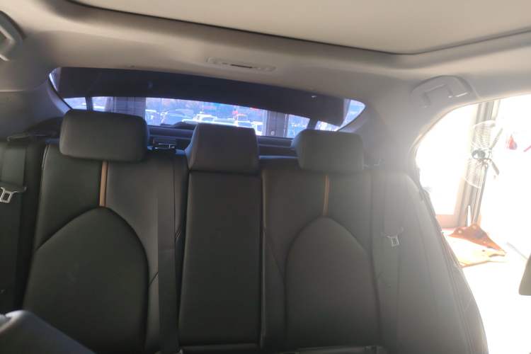 Used Toyota Camry 2019 Revised Version 2.5G Luxury Edition
