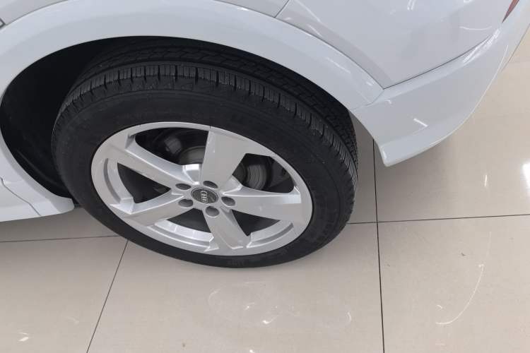 Used Audi Q2L 2020 35 TFSI Fashionable and Elegant Model
