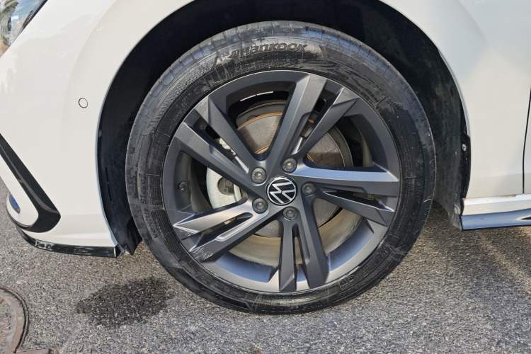 Used Volkswagen Golf 2021 280TSI DSG R-Line
