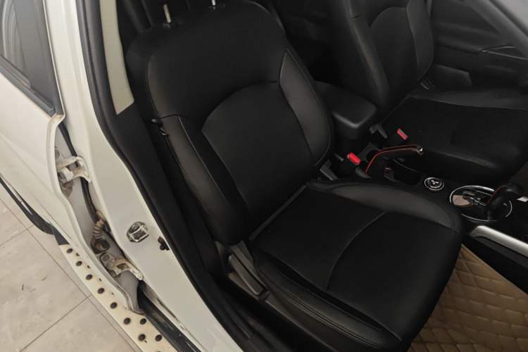 Used Mitsubishi ASX 2013 2.0L CVT Two-Wheel Drive Elite Edition
