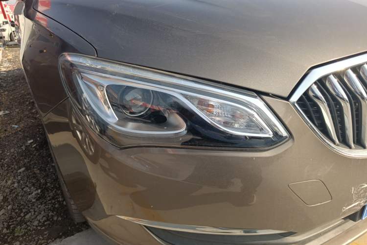 Used Buick GT 2015 15N Automatic Elite Version
