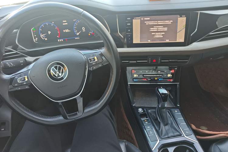 Used Volkswagen Passat 2021 330TSI Luxury Edition
