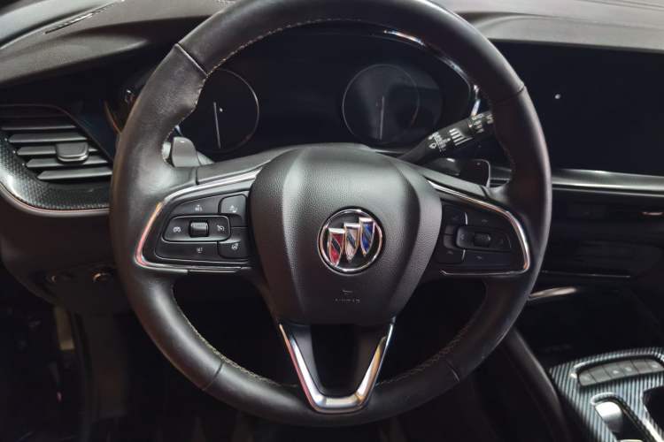 Used Buick Envision 2022 Encore Plus 652T Five-Seat Luxury Model
