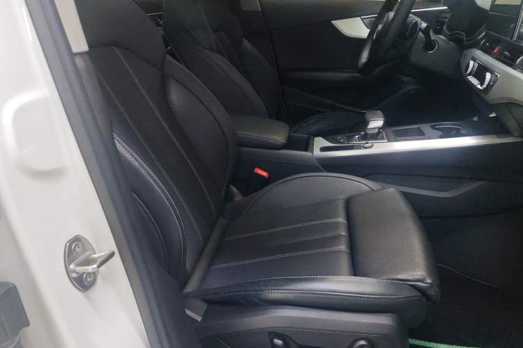 Used Audi A4L 2022 40 TFSI Fashion Dynamic Model
