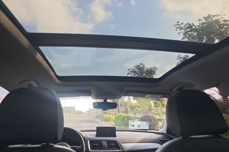 Used Audi Q3 2018 30th Anniversary Edition 30 TFSI Fashion Model
