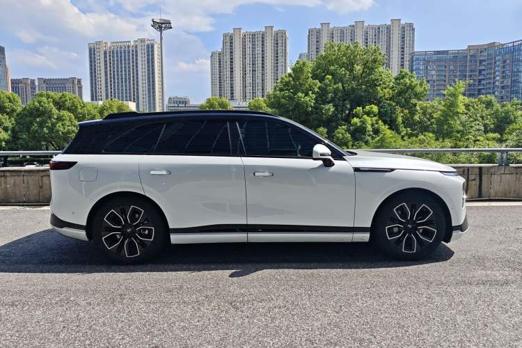 Used XPeng G9 2025 625 Long-Range Max
