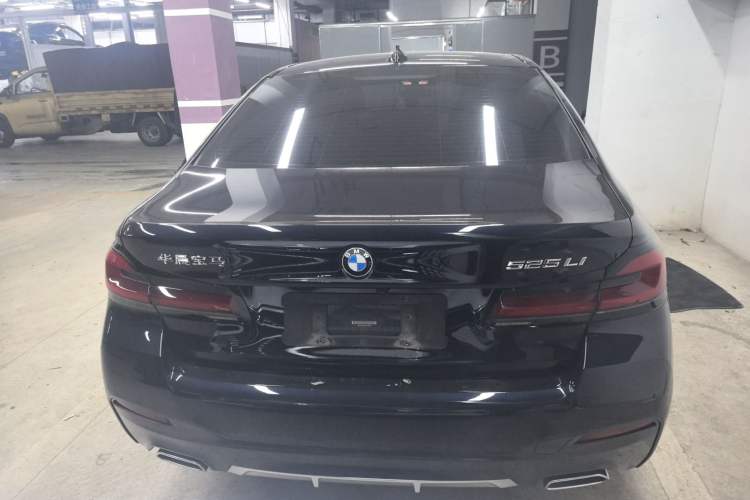 Used BMW 5 Series 2022 Restyled 525Li M Sport Package
