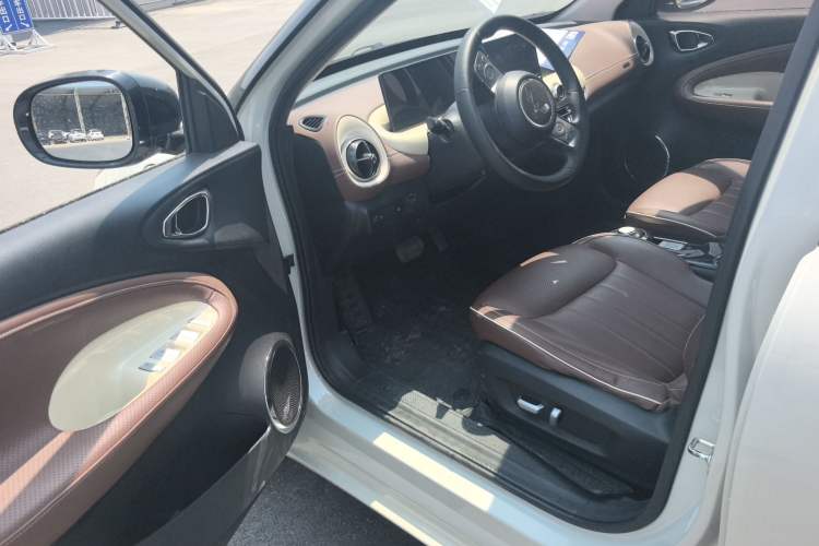 Used Wuling Bingo 2023 333 km Lingxi Connected Version
