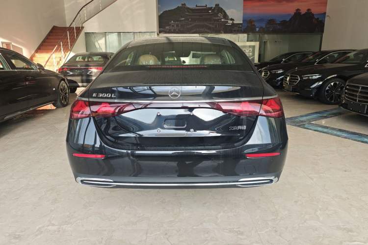 Used Mercedes-Benz E-Class 2025 Facelift E 300 L Luxury Edition
