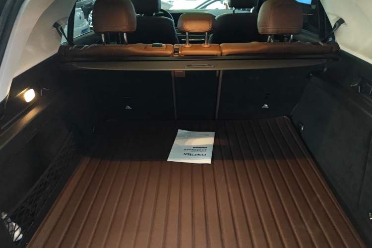 Used Mercedes-Benz GLE 2024 GLE 350 4MATIC Stylish Model
