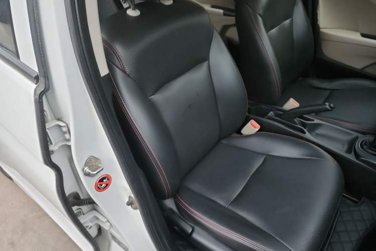 Used Honda City 2015 1.5L manual Comfort version