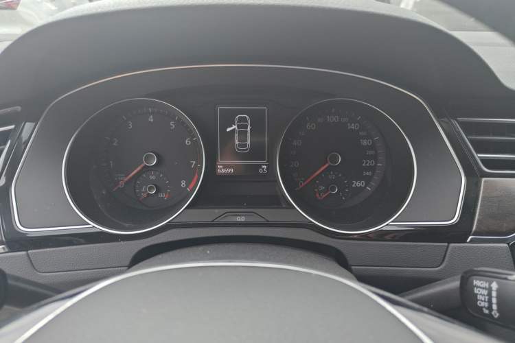 Used Volkswagen Magotan 2019 330TSI DSG Leading Model China VI Standard
