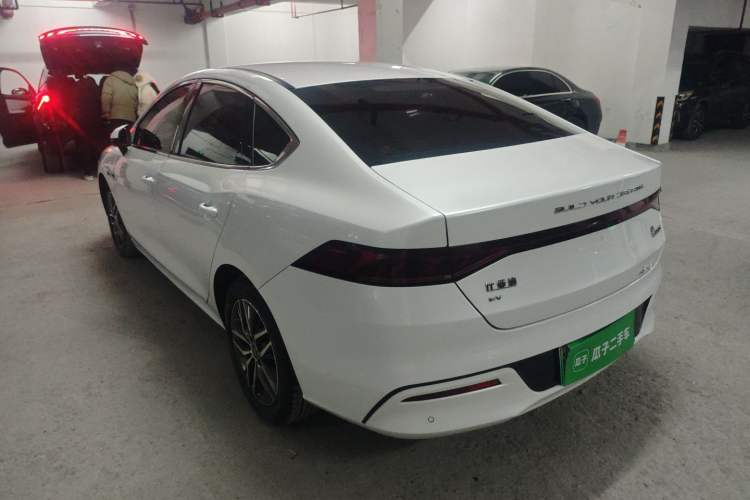 Used BYD Qin PLUS 2021 EV 400KM Luxury Model