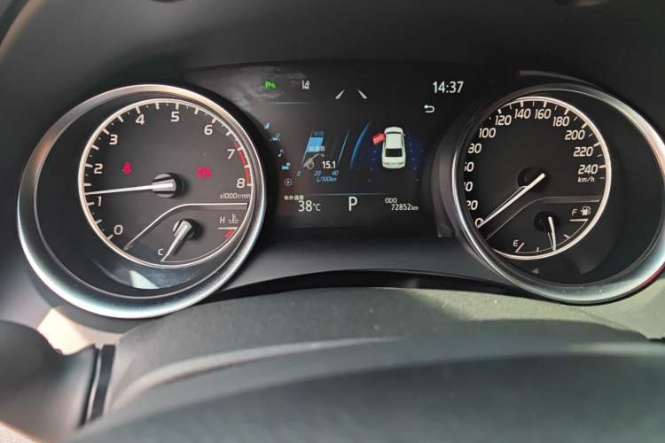 Used Toyota Camry 2021 2.0G Luxury Edition
