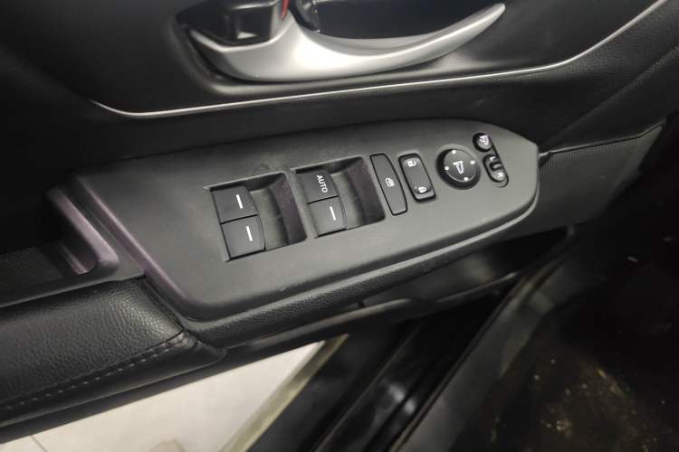 Used Honda Breeze 2021 240TURBO CVT Front-Wheel Drive Elite Edition
