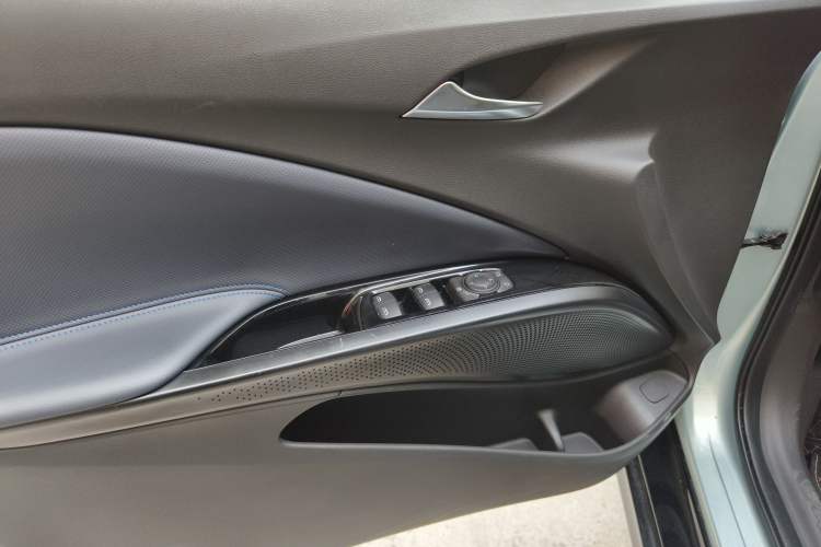 Used Buick Velite 6 2024 430km Comfort Edition
