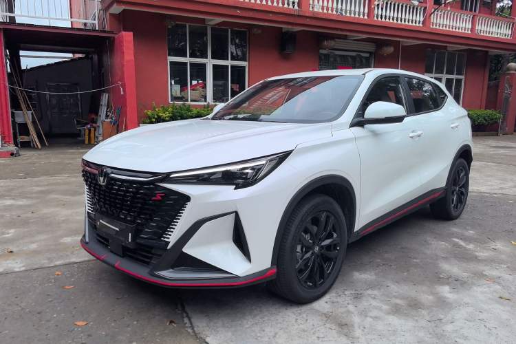 Used Changan X5 PLUS 2025 1.5T DCT Pioneer Edition
