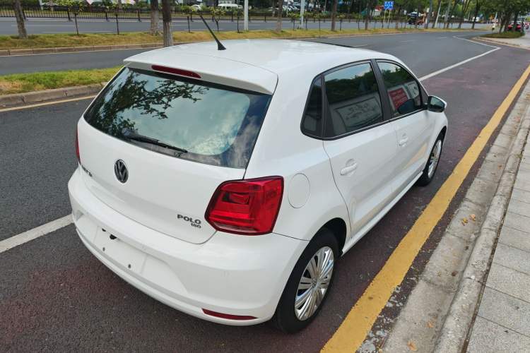 Used Volkswagen Polo 2016 1.6L Automatic Comfort Model

