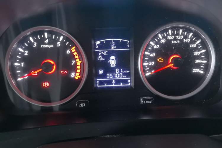 Used FORTHING SX6 2022 1.6L Manual Luxury Version
