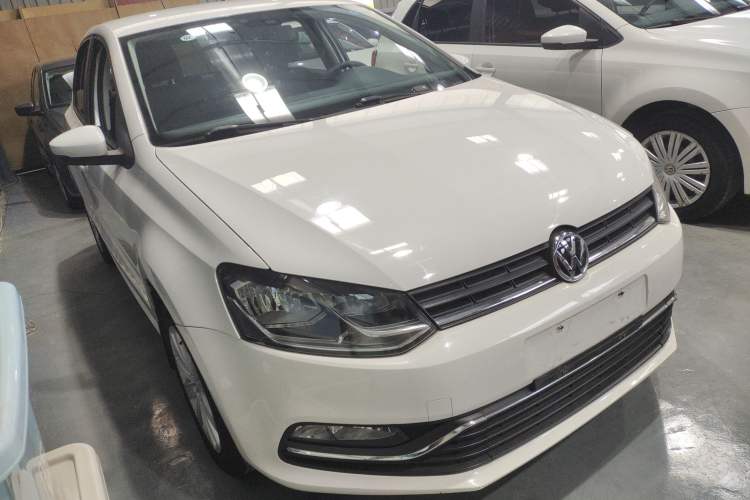 Used Volkswagen Polo 2014 1.6L Automatic Comfort Edition
