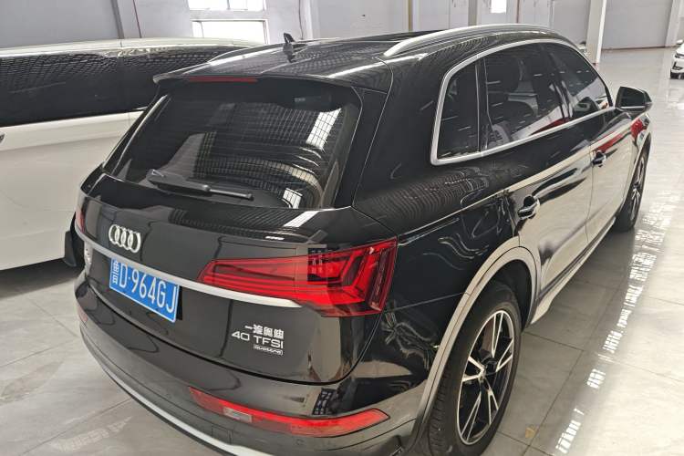 Used Audi Q5L 2022 40T Fashionable and Dynamic Model
