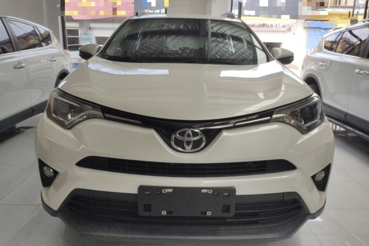 Used Toyota RAV4 2016 2.0L CVT Two-Wheel Drive Urban Edition China V Standard
