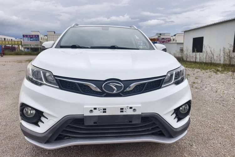 Used Soueast DX3 2018 1.5L Manual Luxury Model
