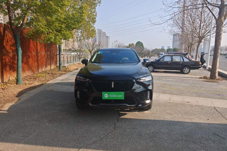 Used Wey VV7 2017 2.0T Ultra-Luxury Version
