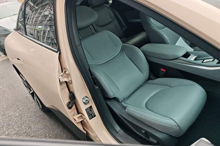 Used XPeng MONA M03 2024 620 with Ultra-Long Range