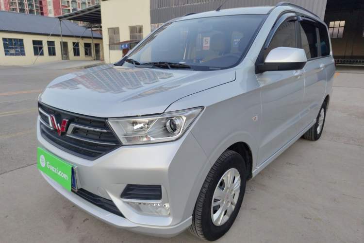 Used Wuling Hongguang 2021 1.5L Facelifted S Comfort Version with Electric Power Steering LAR
