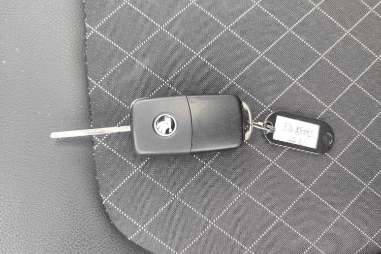 Used Skoda Rapid Spaceback 2018 1.6L Automatic Comfort Edition