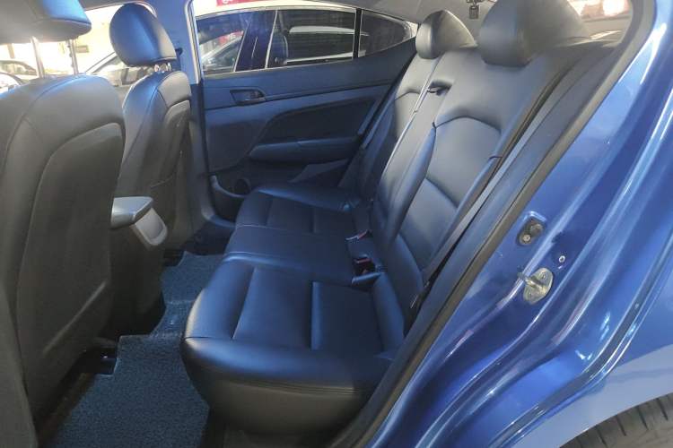 Used Hyundai Elantra 2016 1.4T Dual-Clutch Xuan Dong · Dynamic Version
