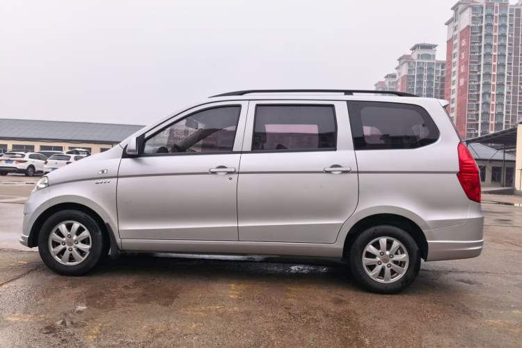 Used Wuling Hongguang 2014 1.5L S Standard Version