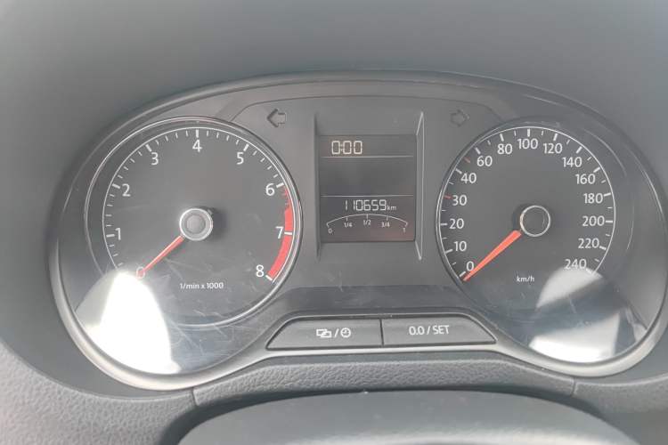 Used Volkswagen Polo 2016 1.4L Manual Fashion Model
