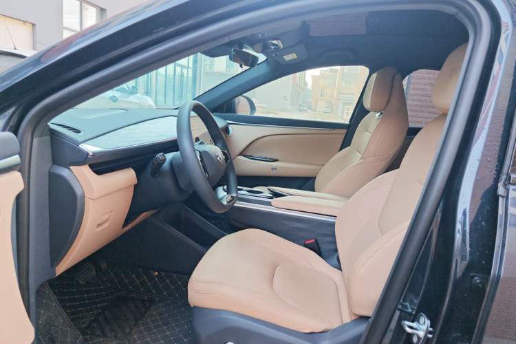 Used ARCFOX Alpha T5 2025 520 PRO