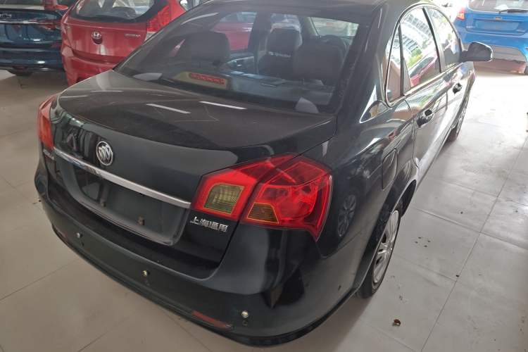 Used Buick Excelle 2013 1.5L Manual Classic Model
