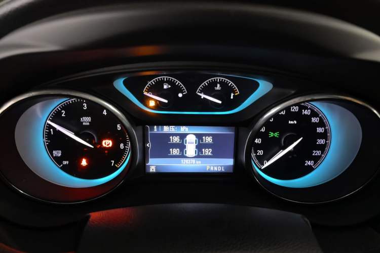 Used Buick Envision 2016 28T Four-Wheel Drive Luxury Model
