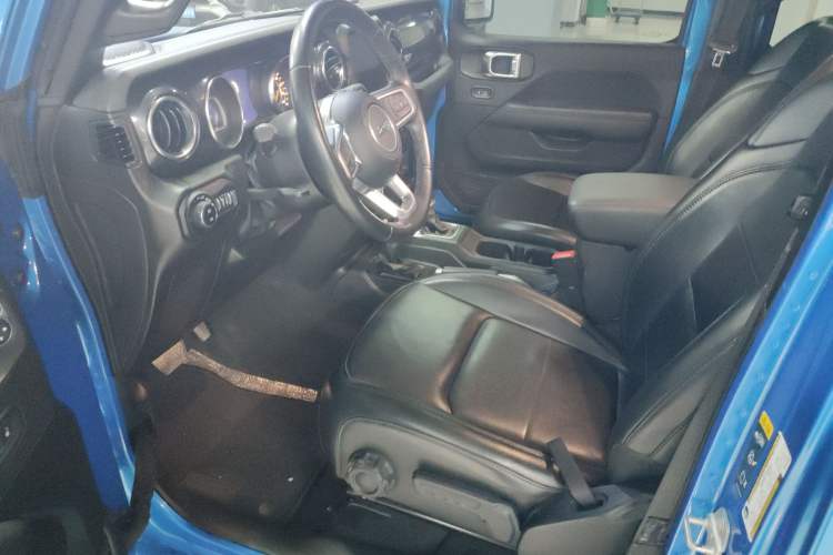 Used  Wrangler 2022 2.0T High Altitude Four-Door Edition
