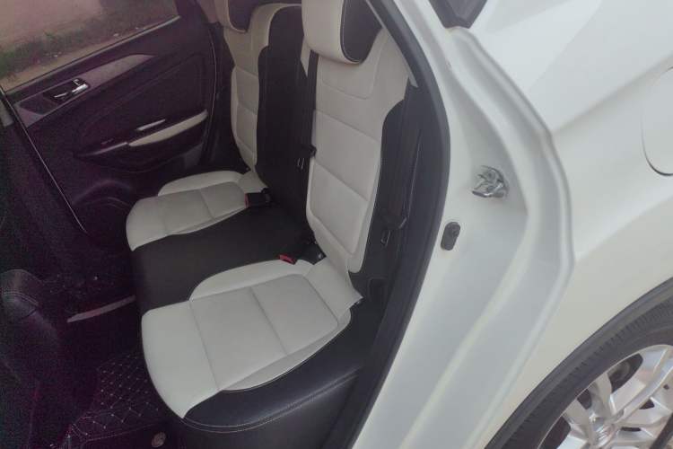 Used Changan CS35 2017 1.6L Manual Luxury Model
